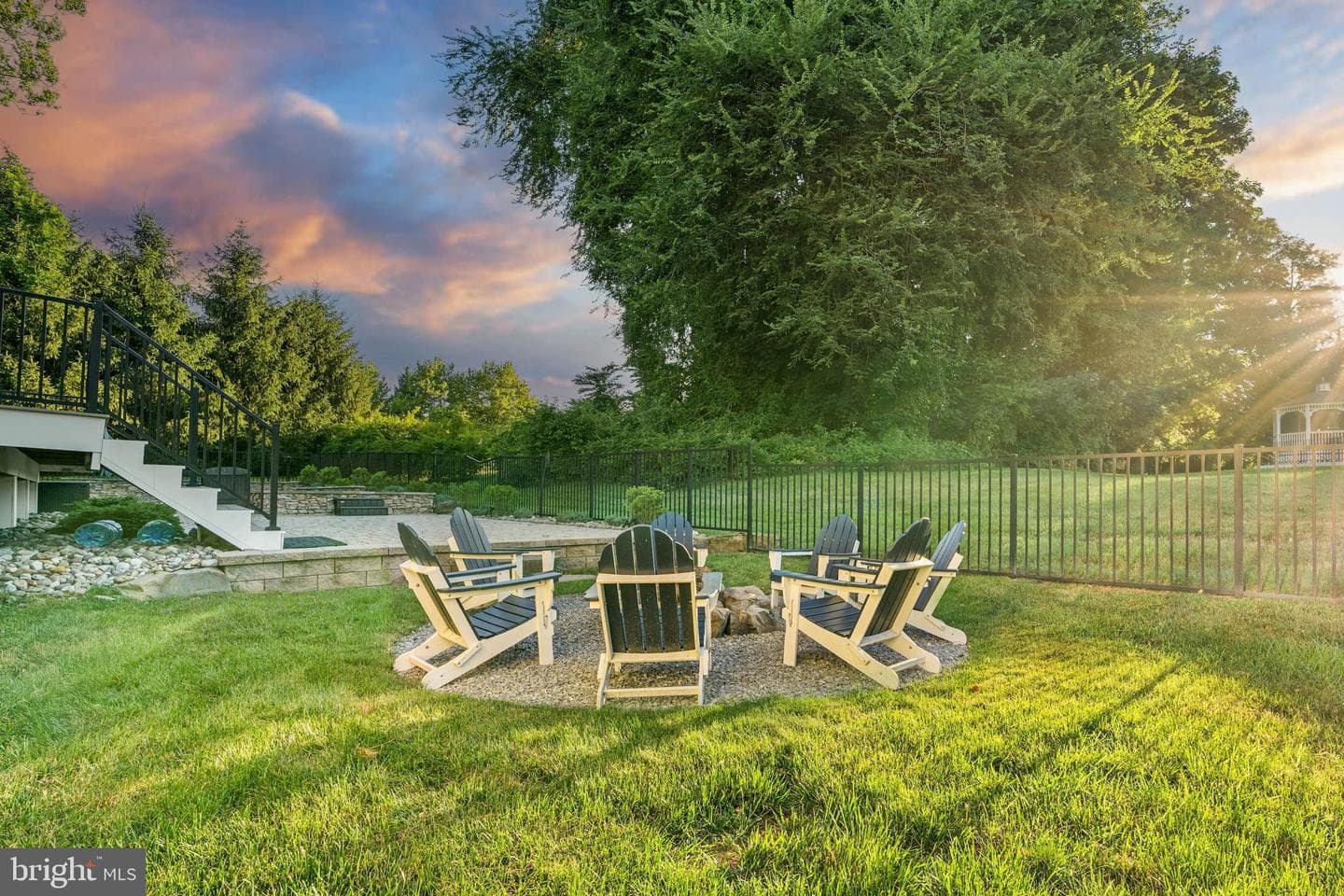 1100 Saddle Creek Court photo 34