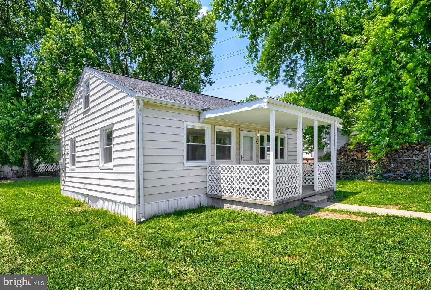 3 Honeycomb Road, Middle River
