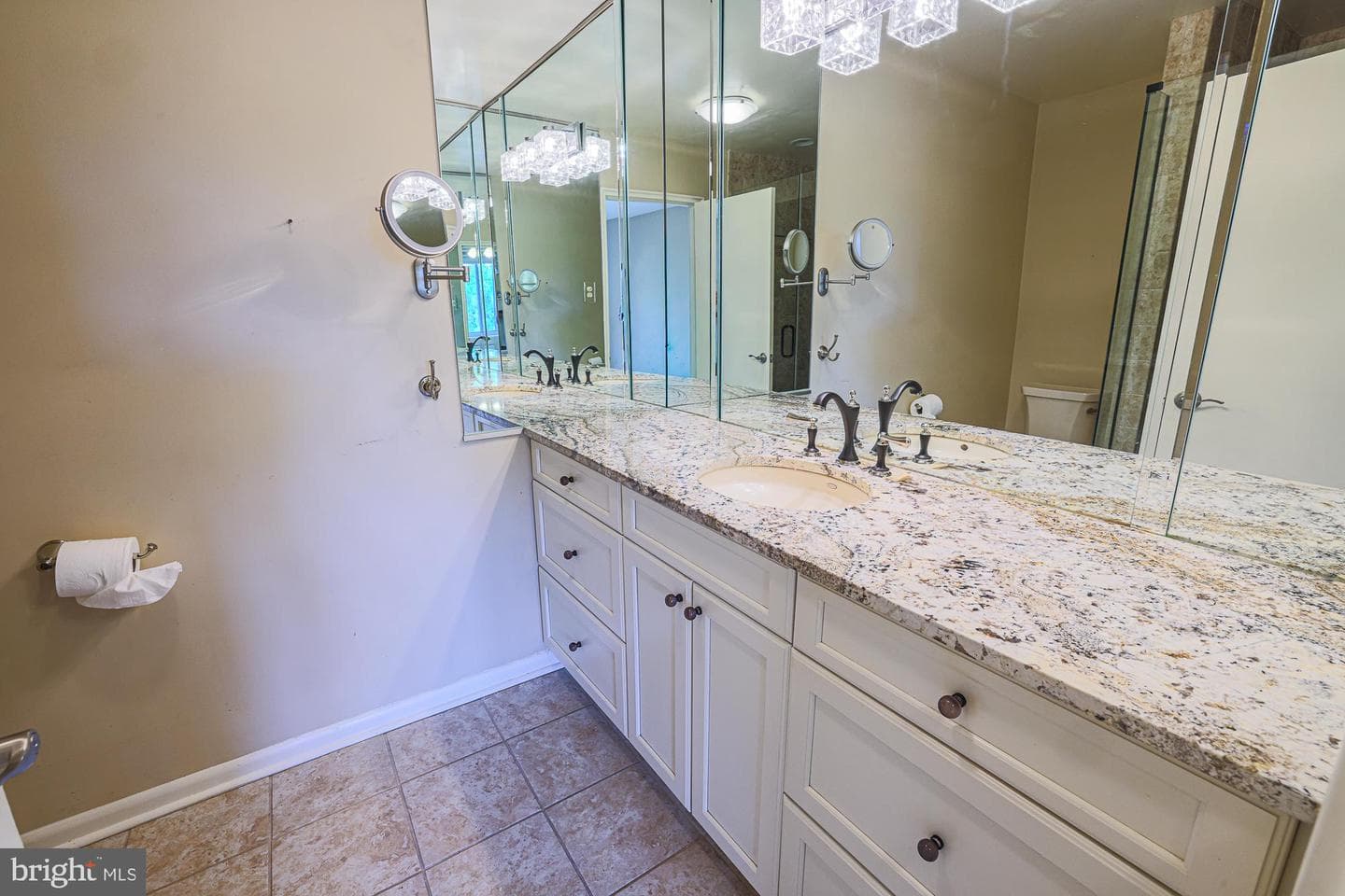 11 Slade Avenue #308 photo 22