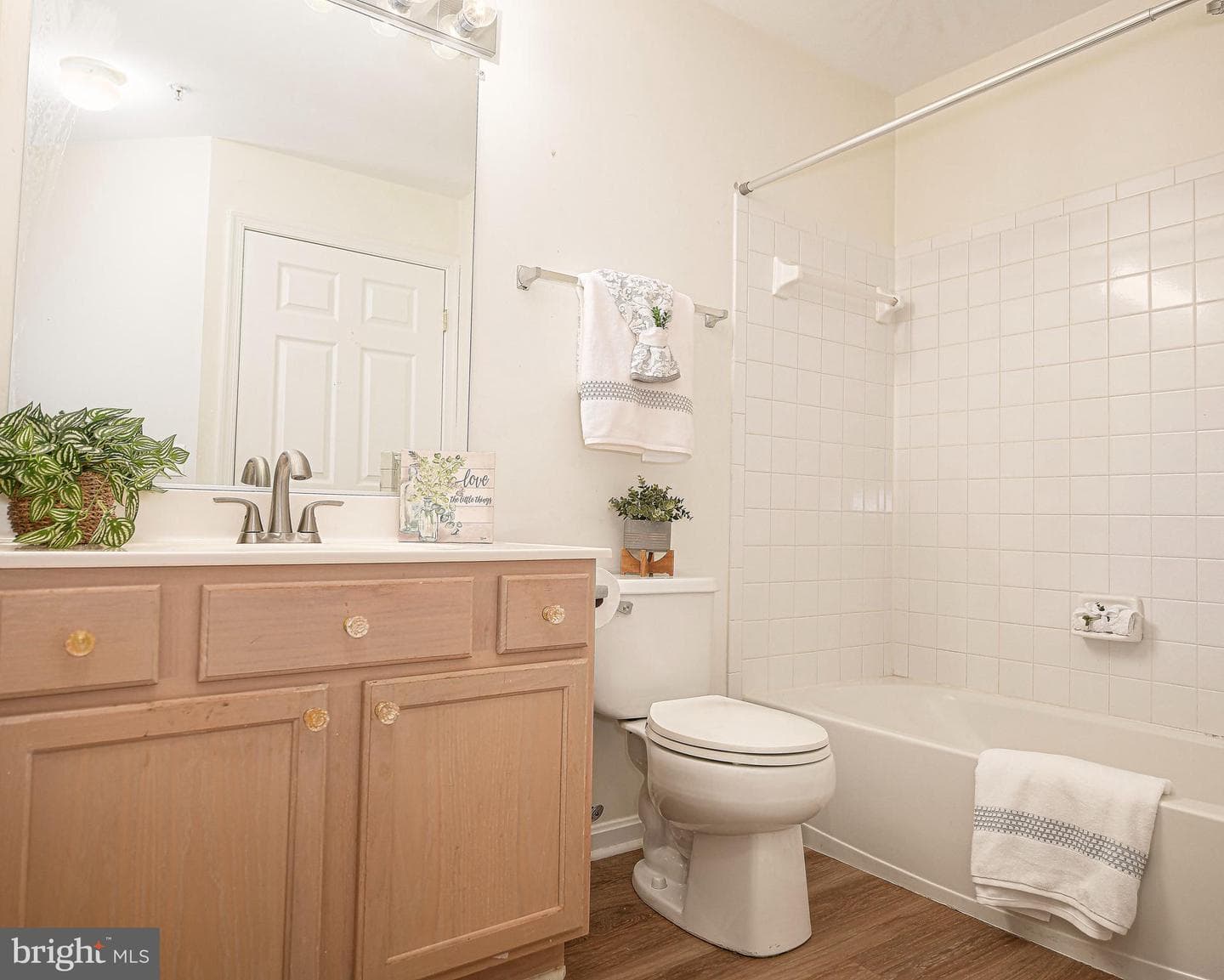 8809 Stone Ridge Circle #103 photo 35