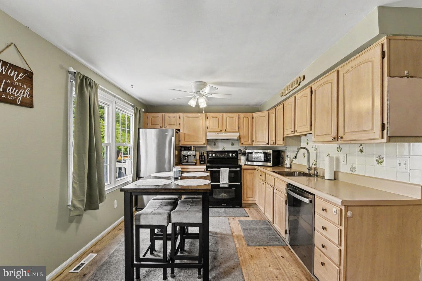 9121 Deviation Road photo 10