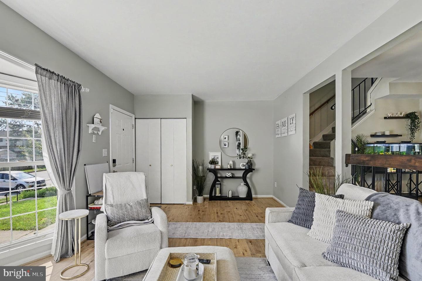 9121 Deviation Road photo 6