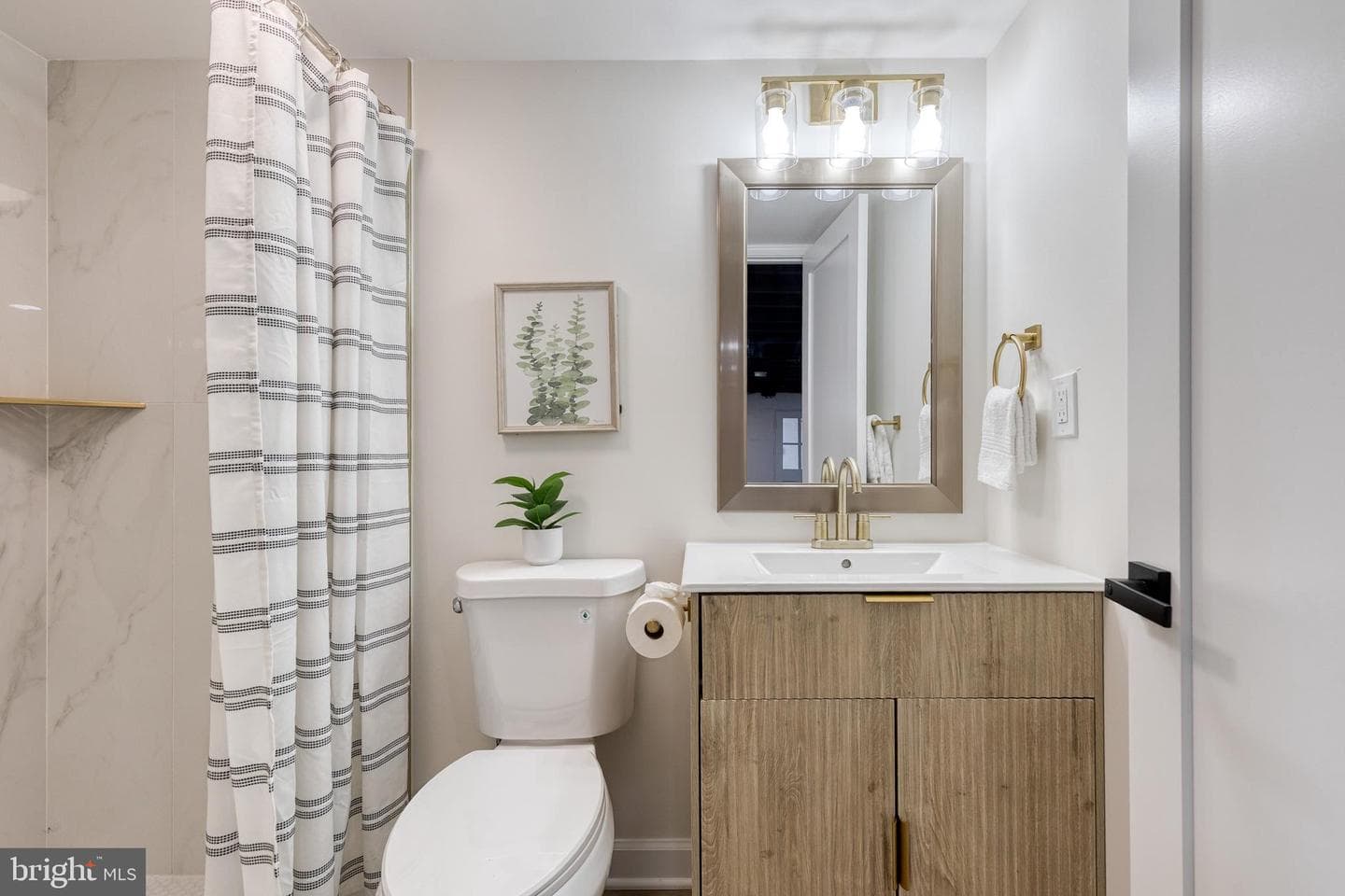 6854 Dunbar Road photo 28