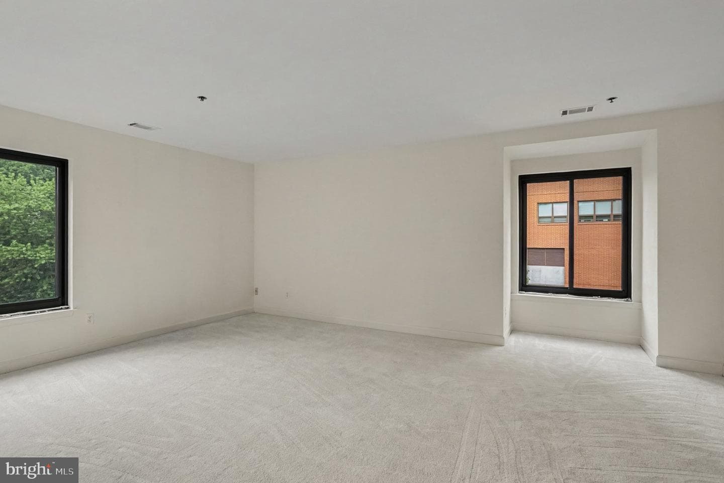 1 Southerly Court #502 photo 14