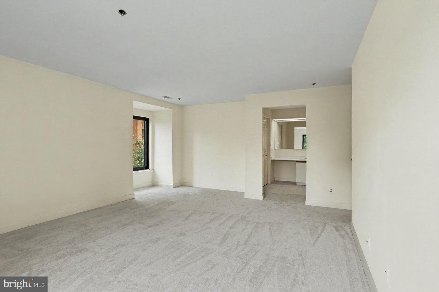 1 Southerly Court #502 photo 16