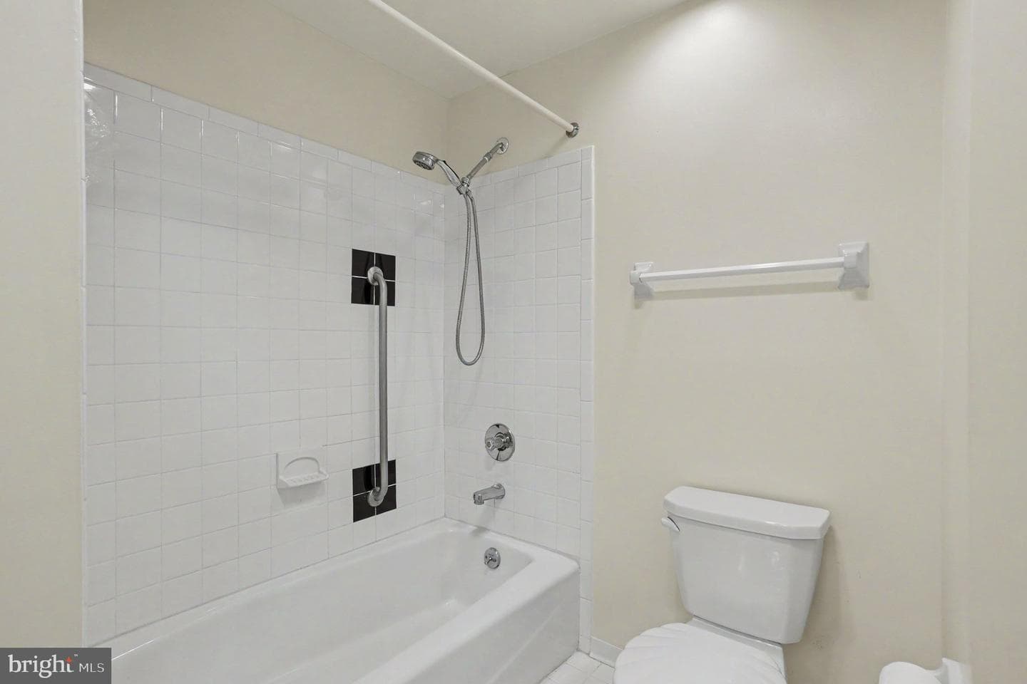 1 Southerly Court #502 photo 20
