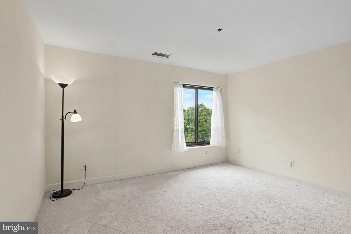 1 Southerly Court #502 photo 22