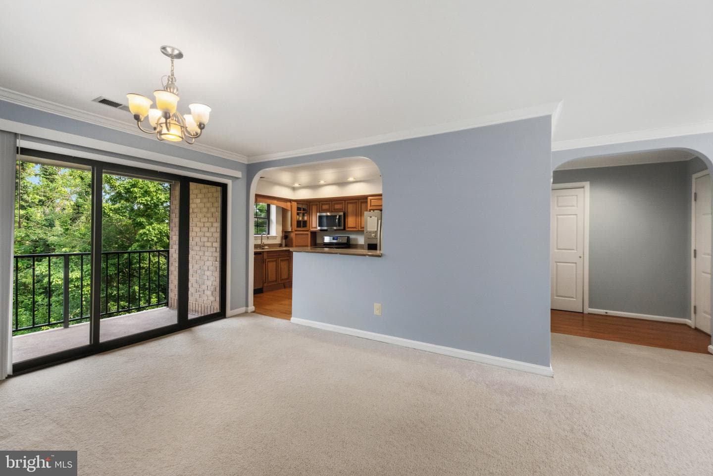 22 Alanbrooke Court #22e photo 11