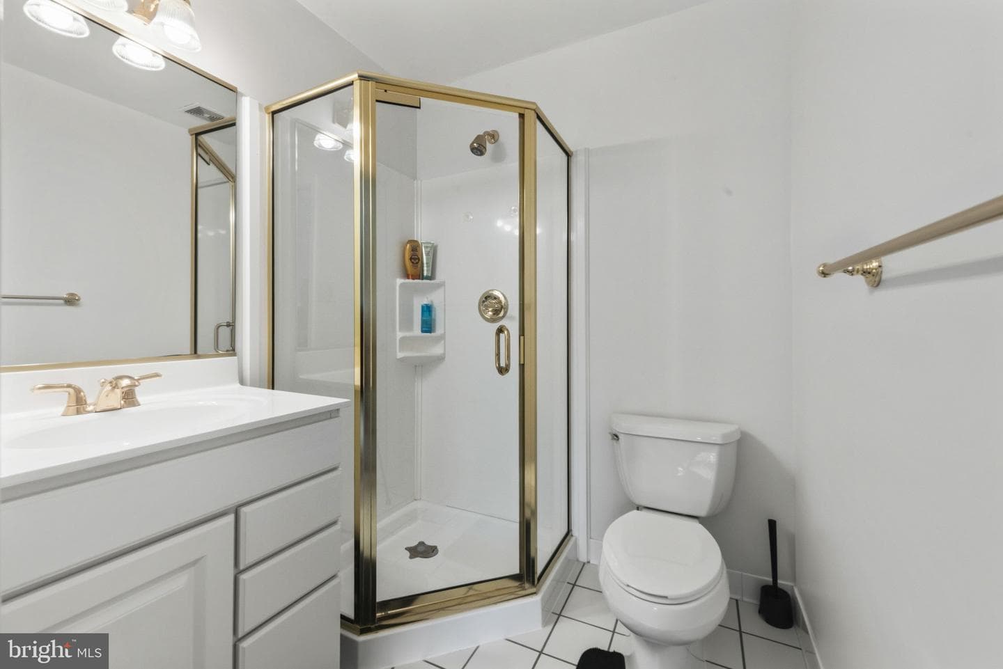 22 Alanbrooke Court #22e photo 19