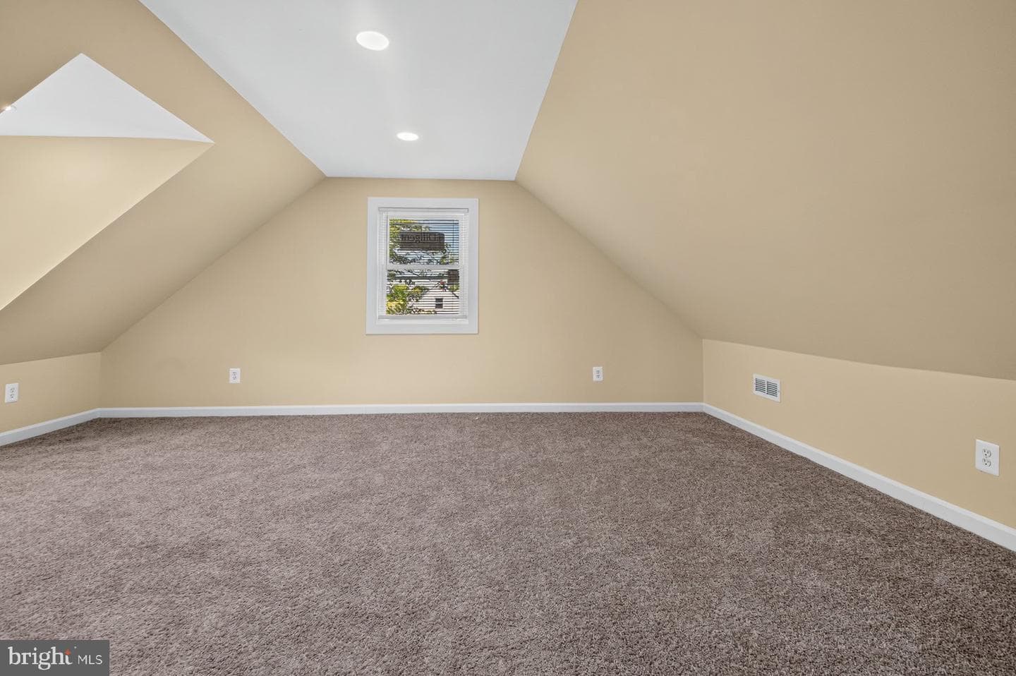 3439 Court Way photo 16