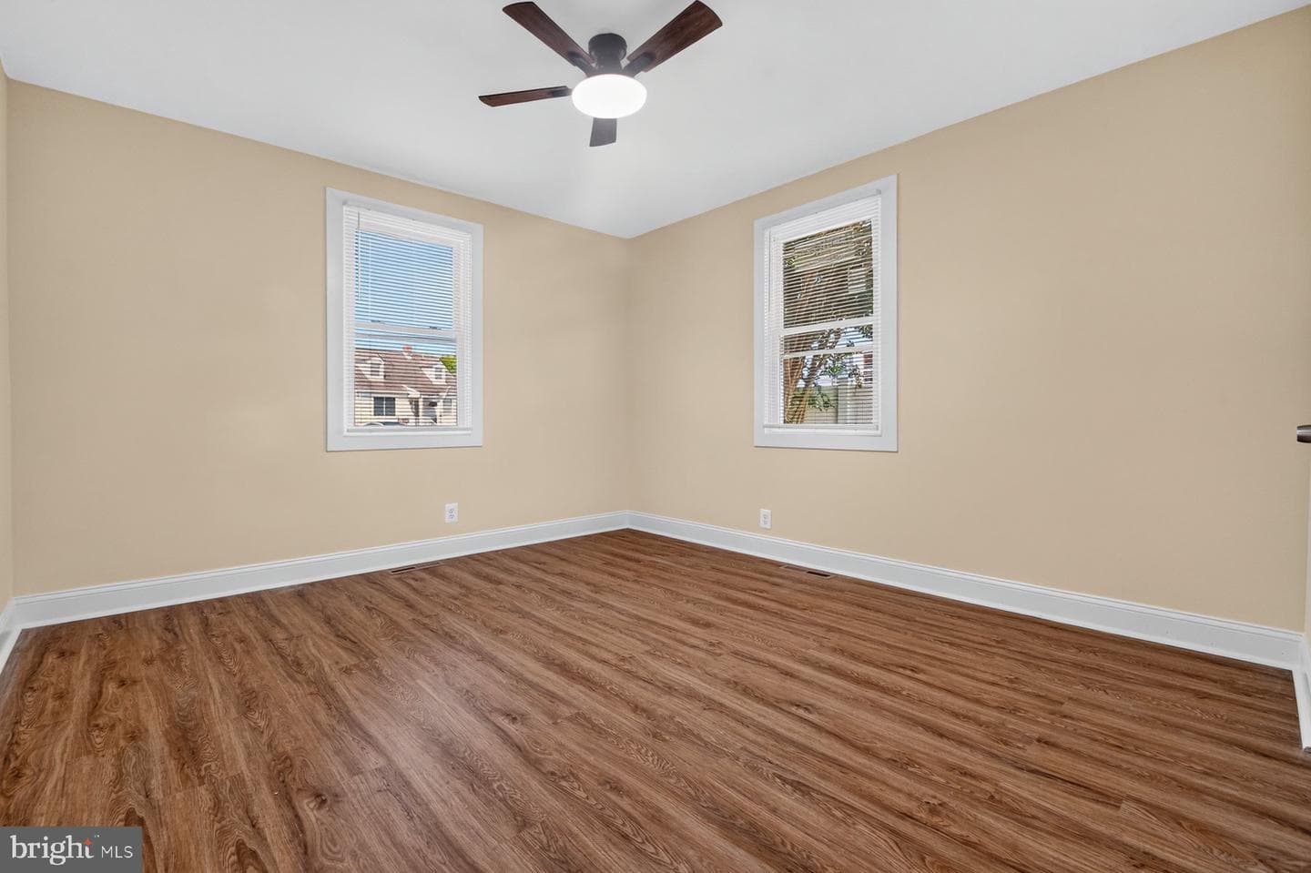 3439 Court Way photo 8