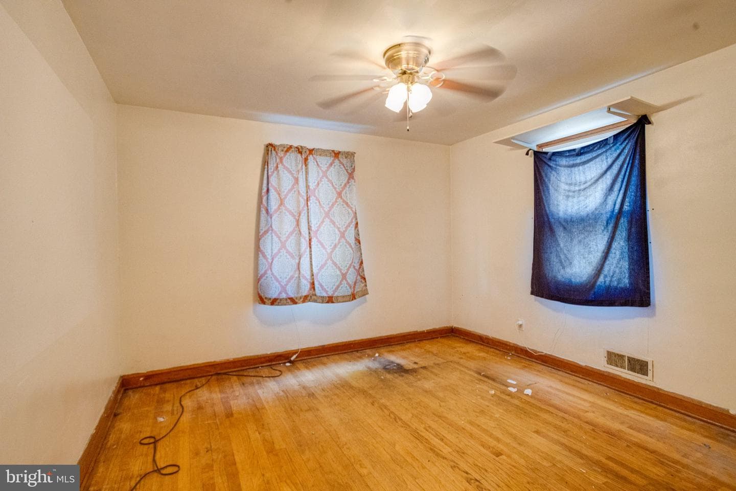 2507 Taylor Avenue photo 18