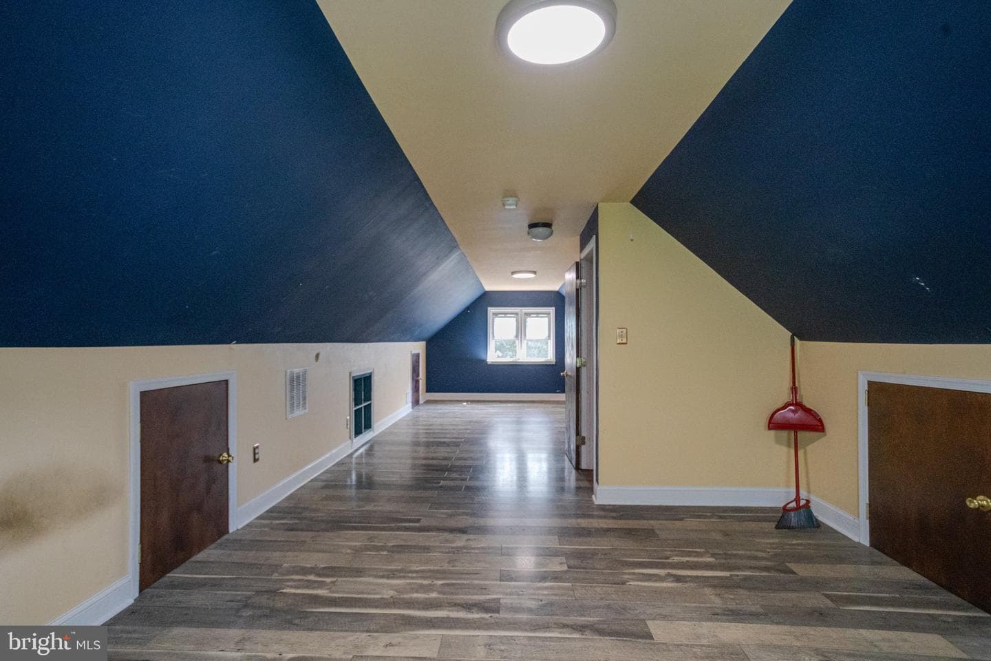 2507 Taylor Avenue photo 31