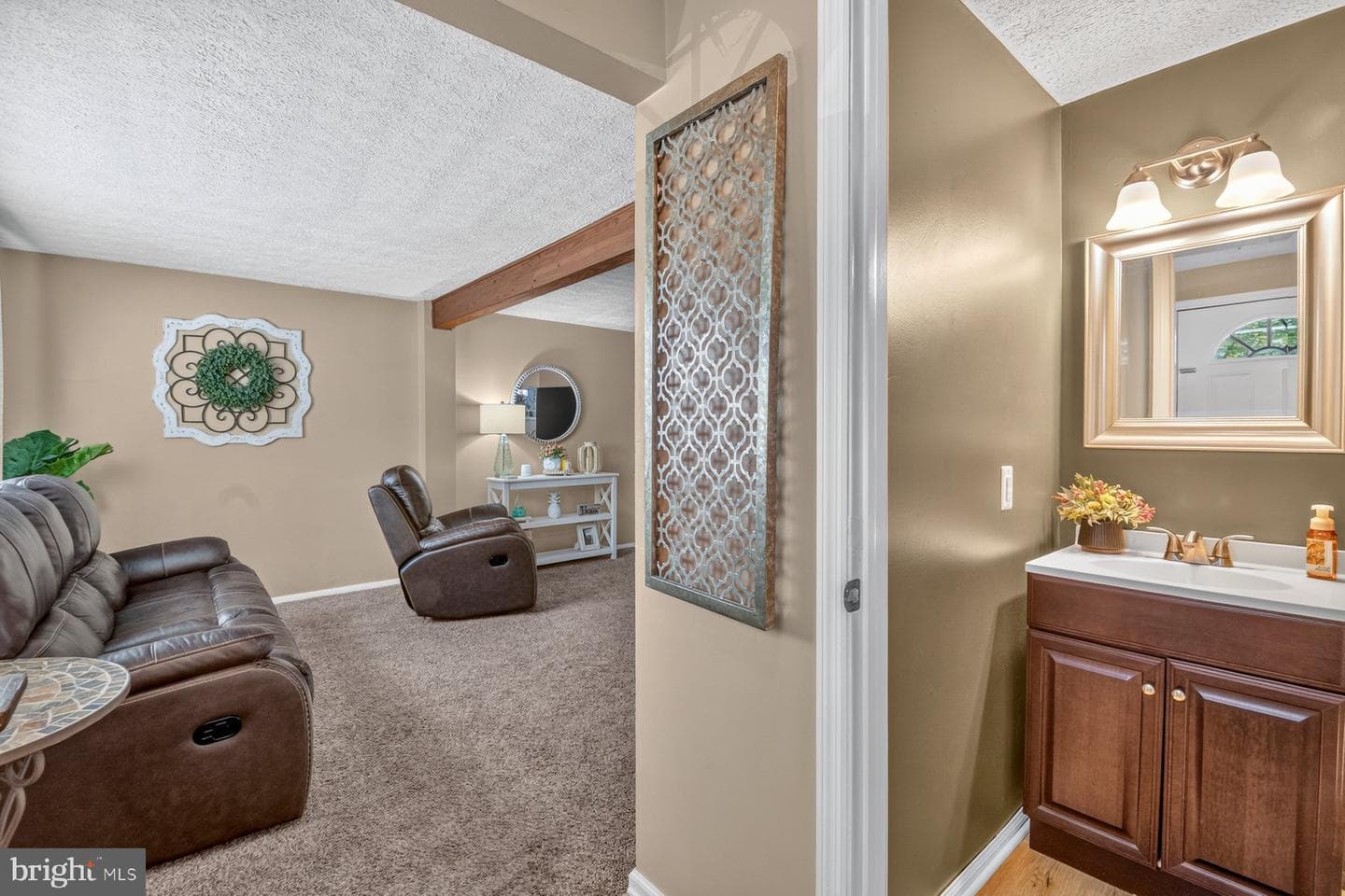 4932 Berryhill Circle photo 3