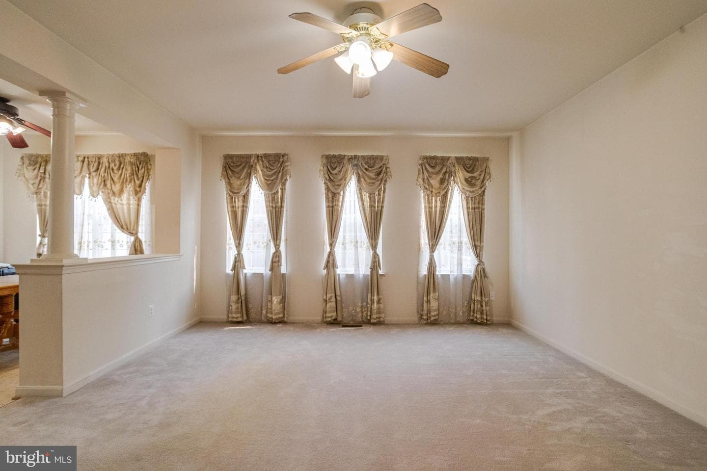 221 Seamaster Road photo 16