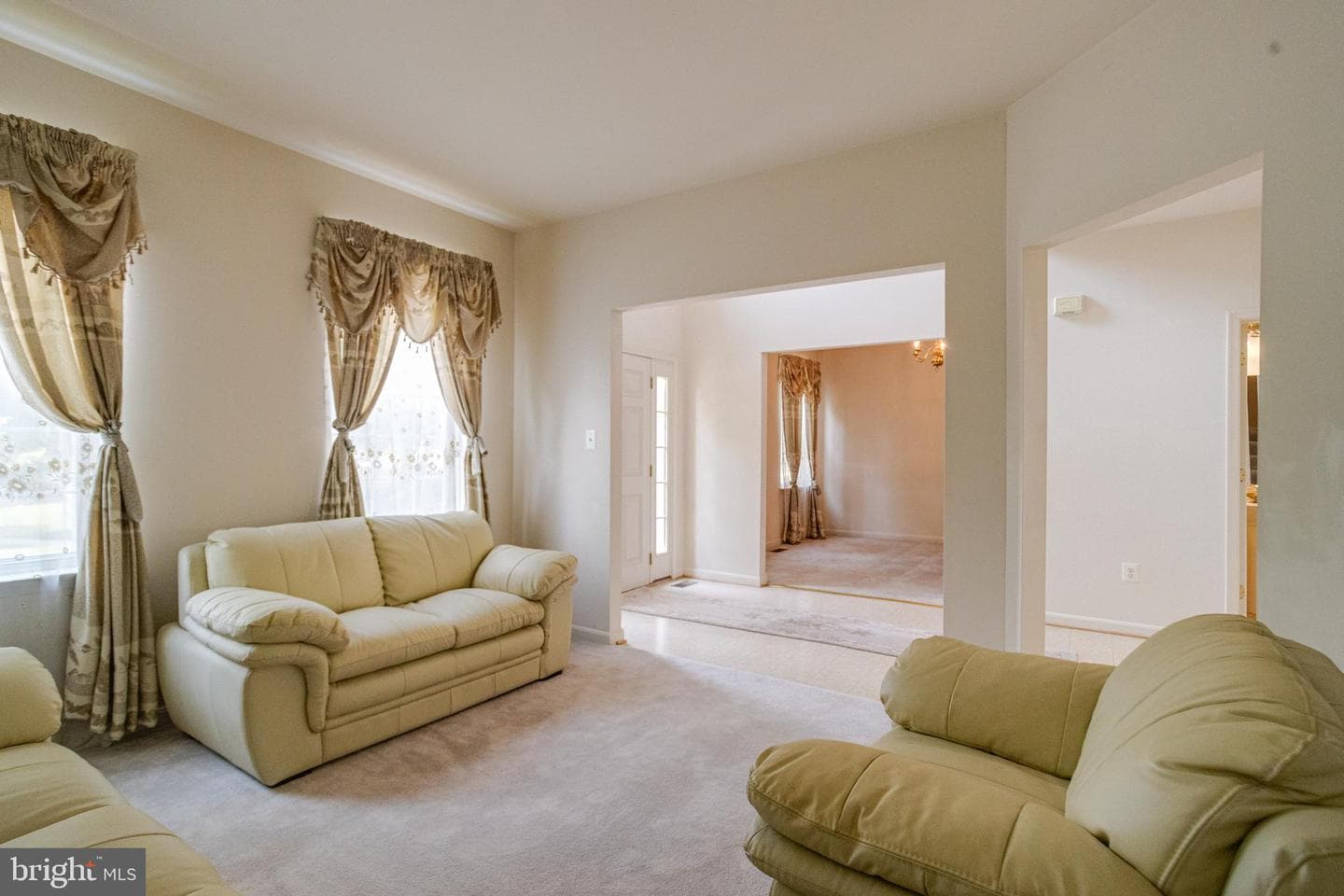 221 Seamaster Road photo 8