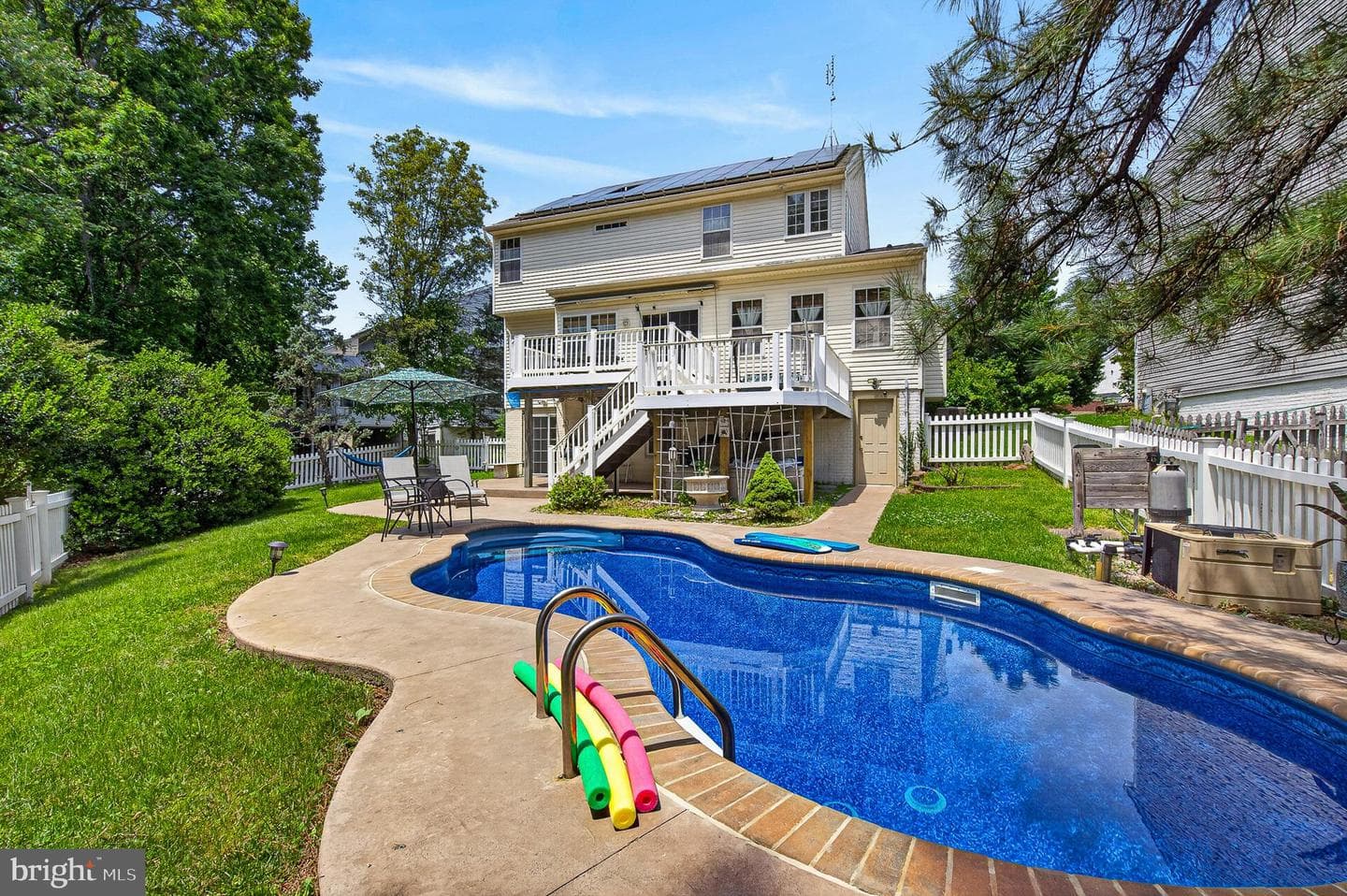 5076 Springhouse Circle, Rosedale
