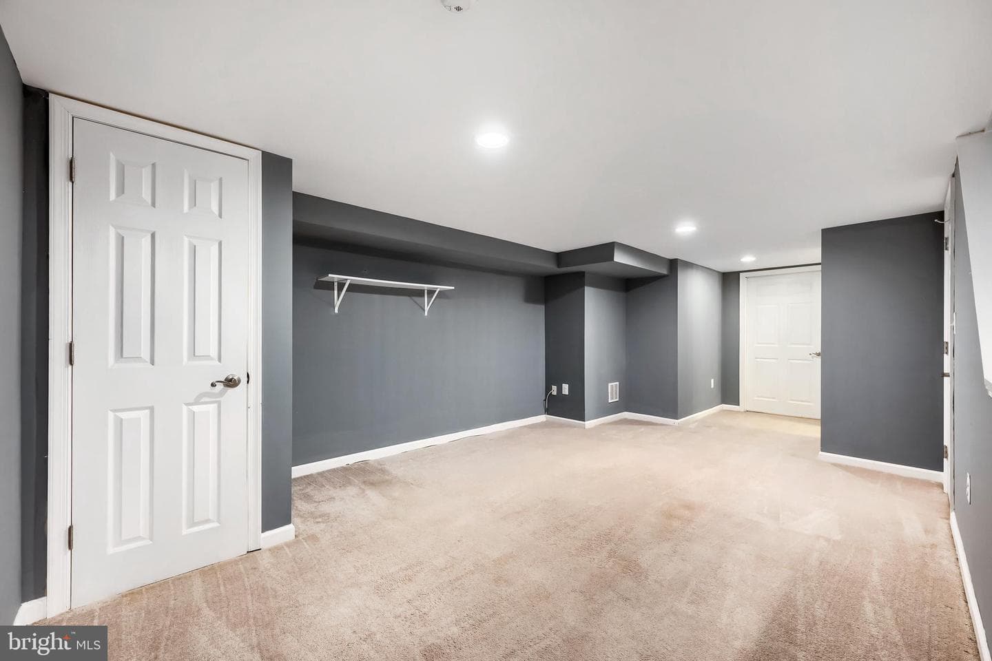 7839 Saint Patricia Lane photo 22