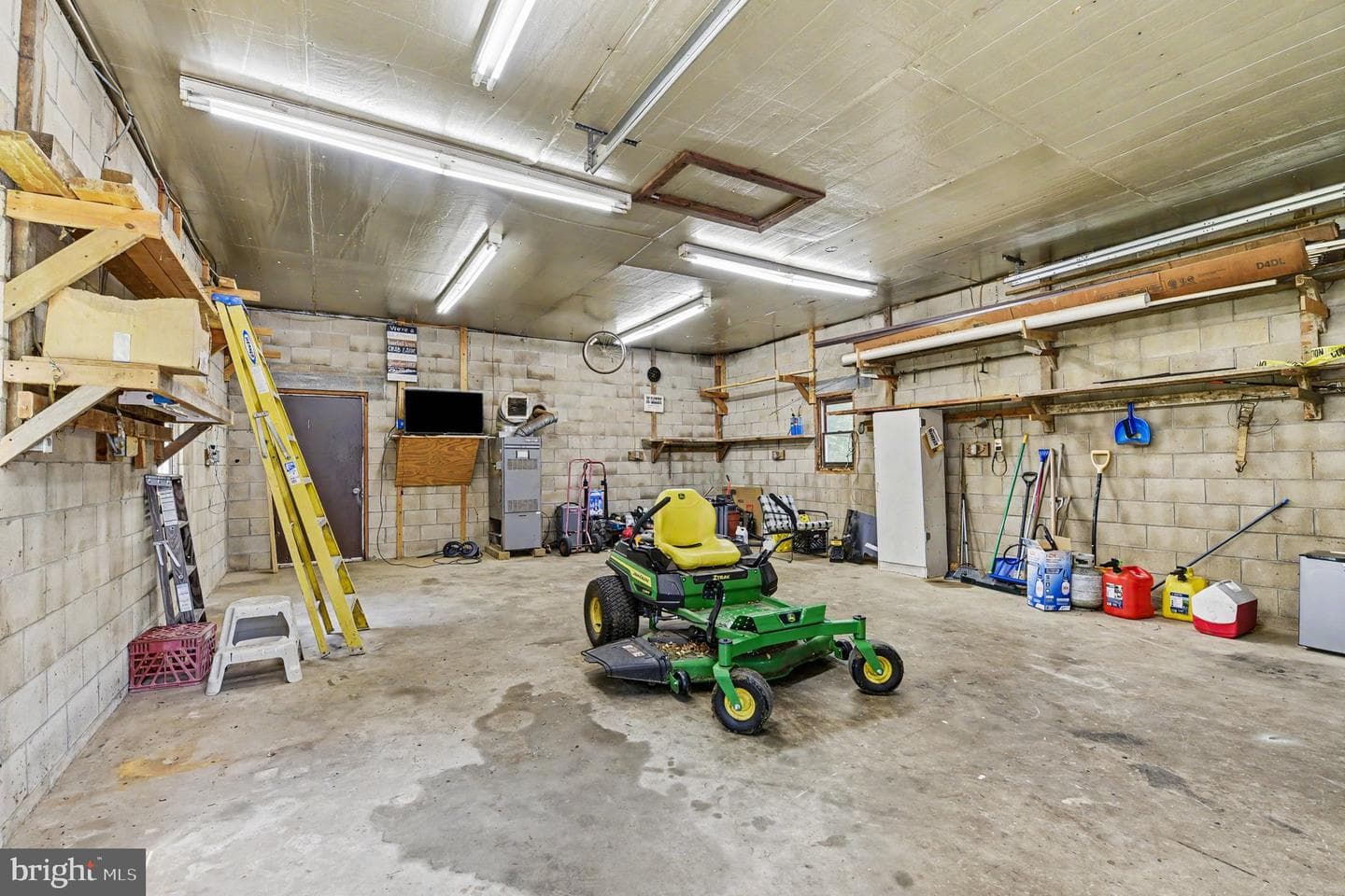 7627 Chapman Road photo 30