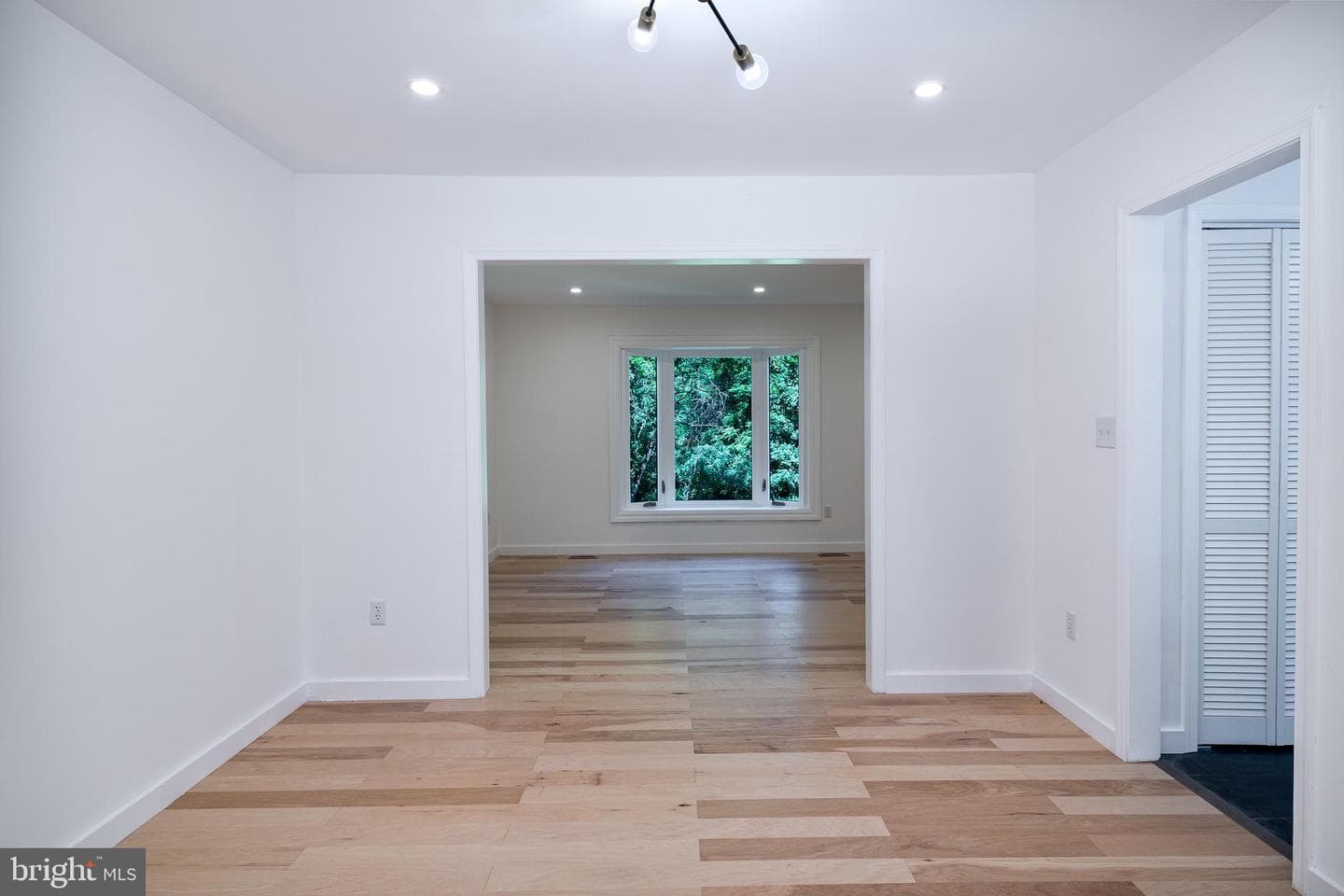 800 Berrymans Lane photo 25