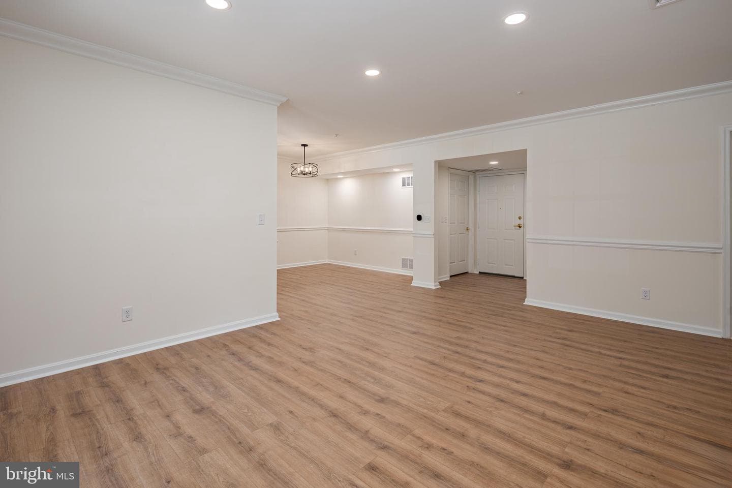 200 Belmont Forest Court #101 photo 6