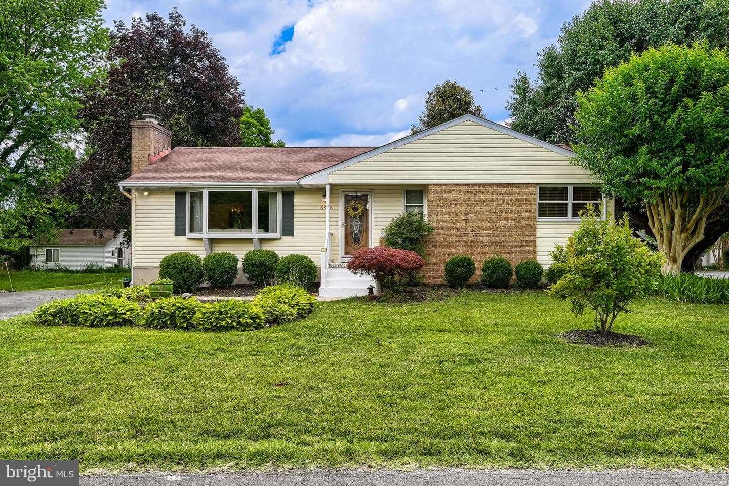 6926 Birdwood Avenue photo 27