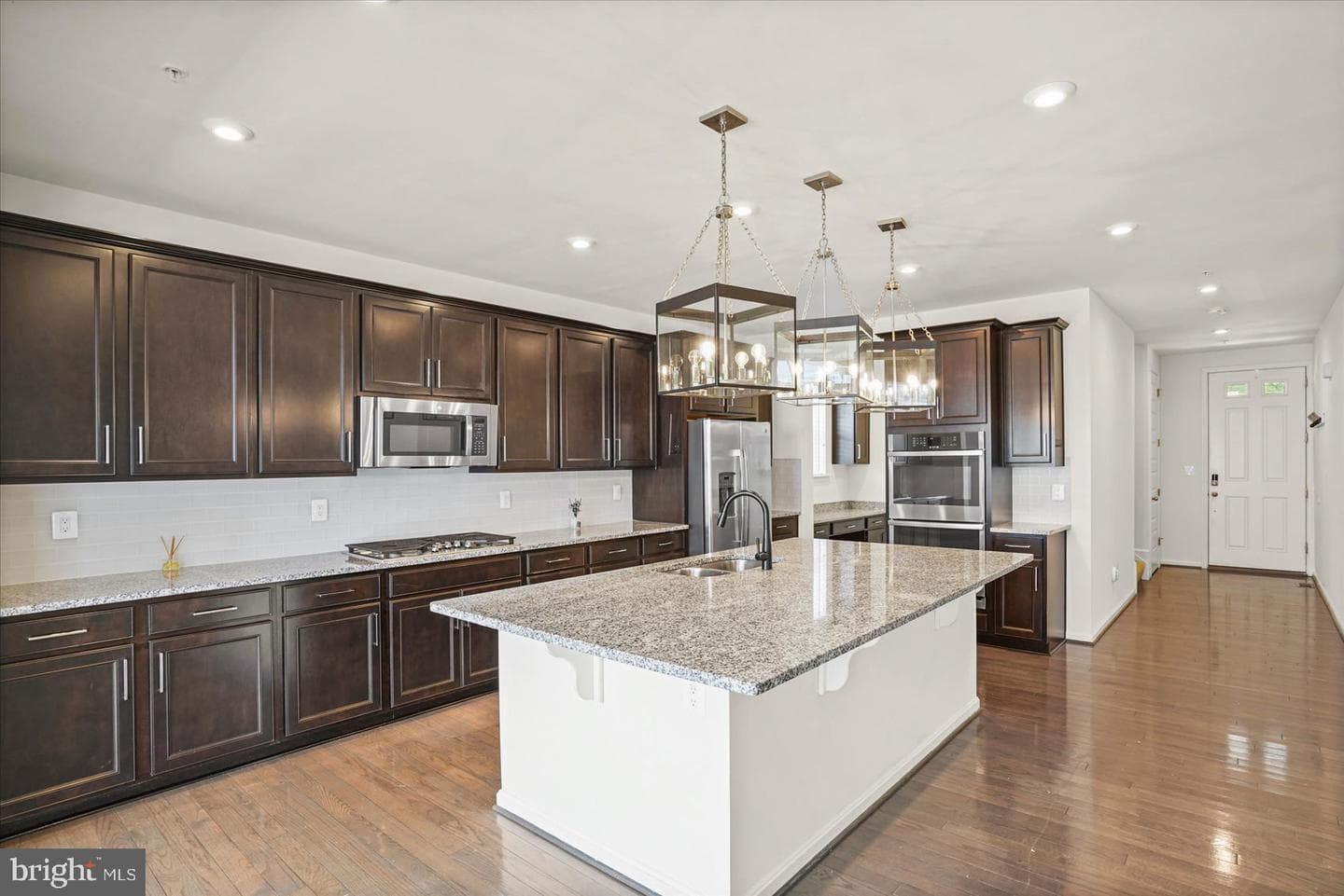 415 Crystal Downs Court photo 4