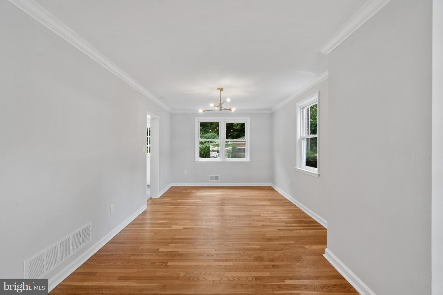 1305 Brixton Road photo 8