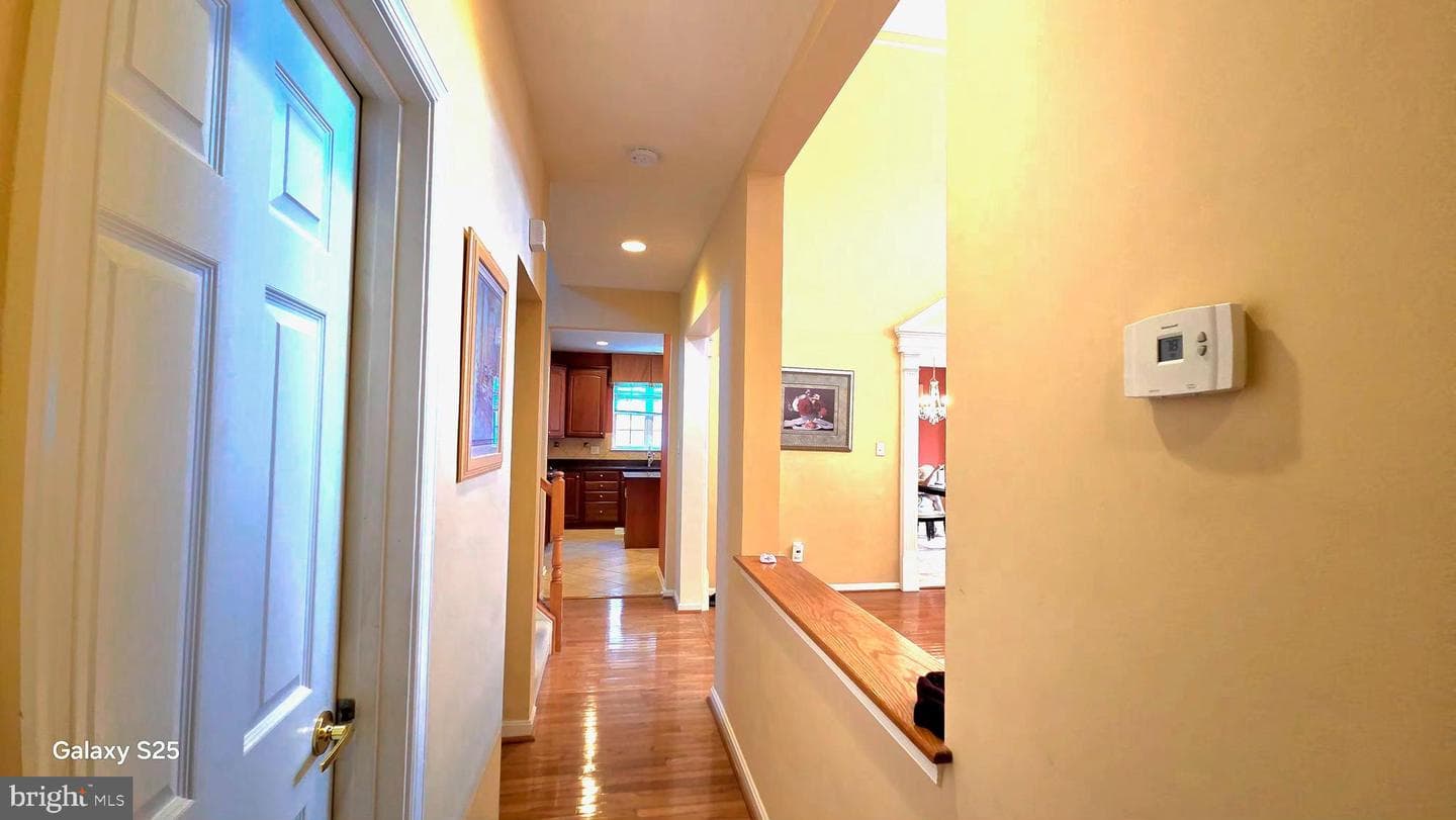 855 Queens Park Drive photo 13