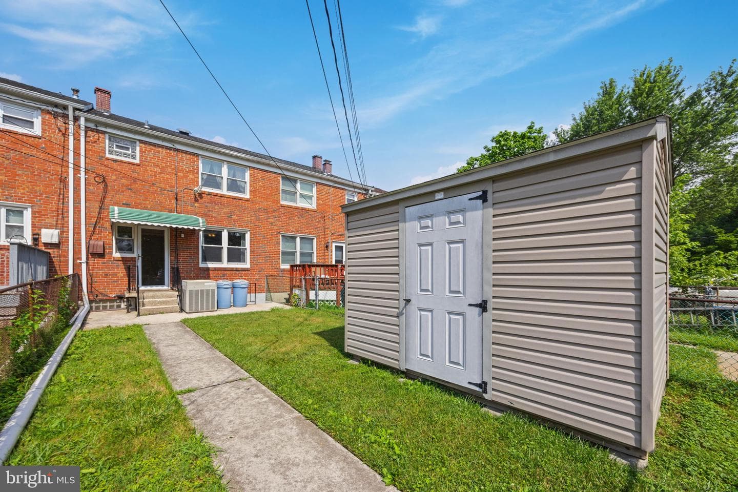 8549 Harris Avenue photo 32