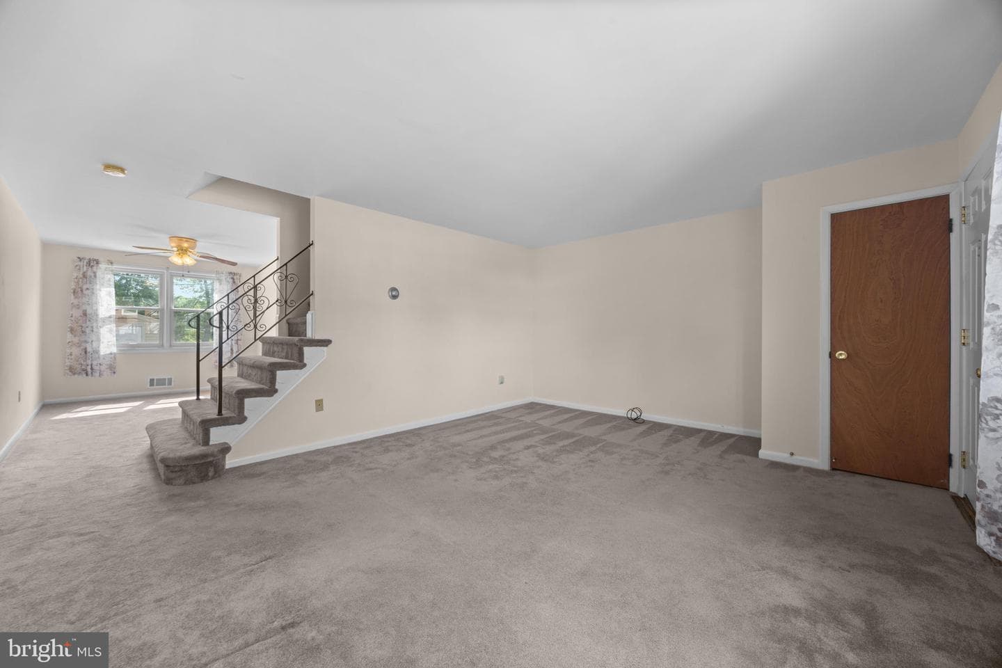 8549 Harris Avenue photo 5