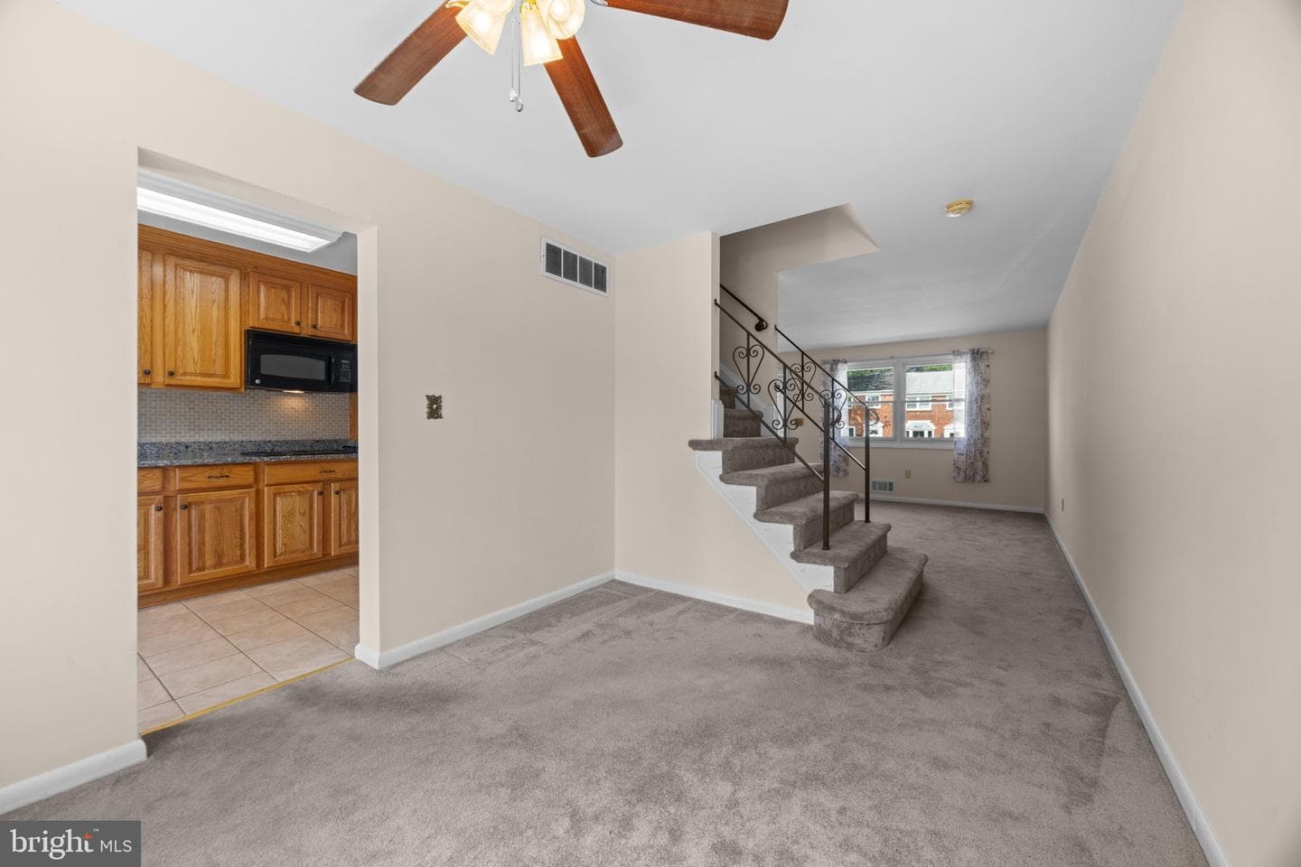 8549 Harris Avenue photo 8