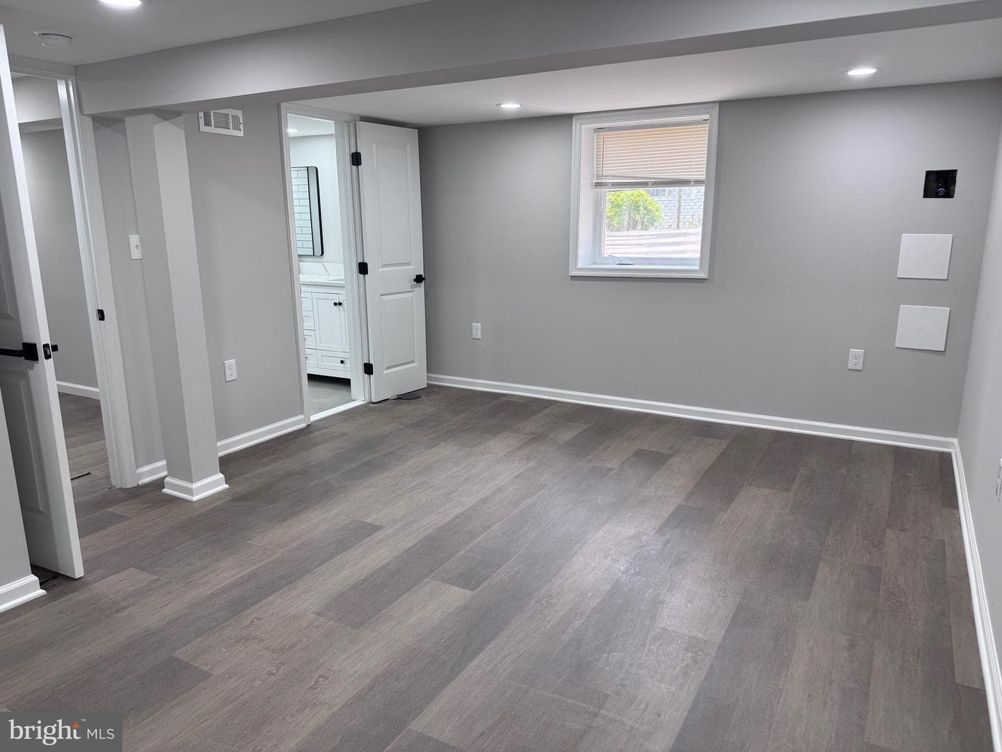 5612 Saint Marys Street photo 28