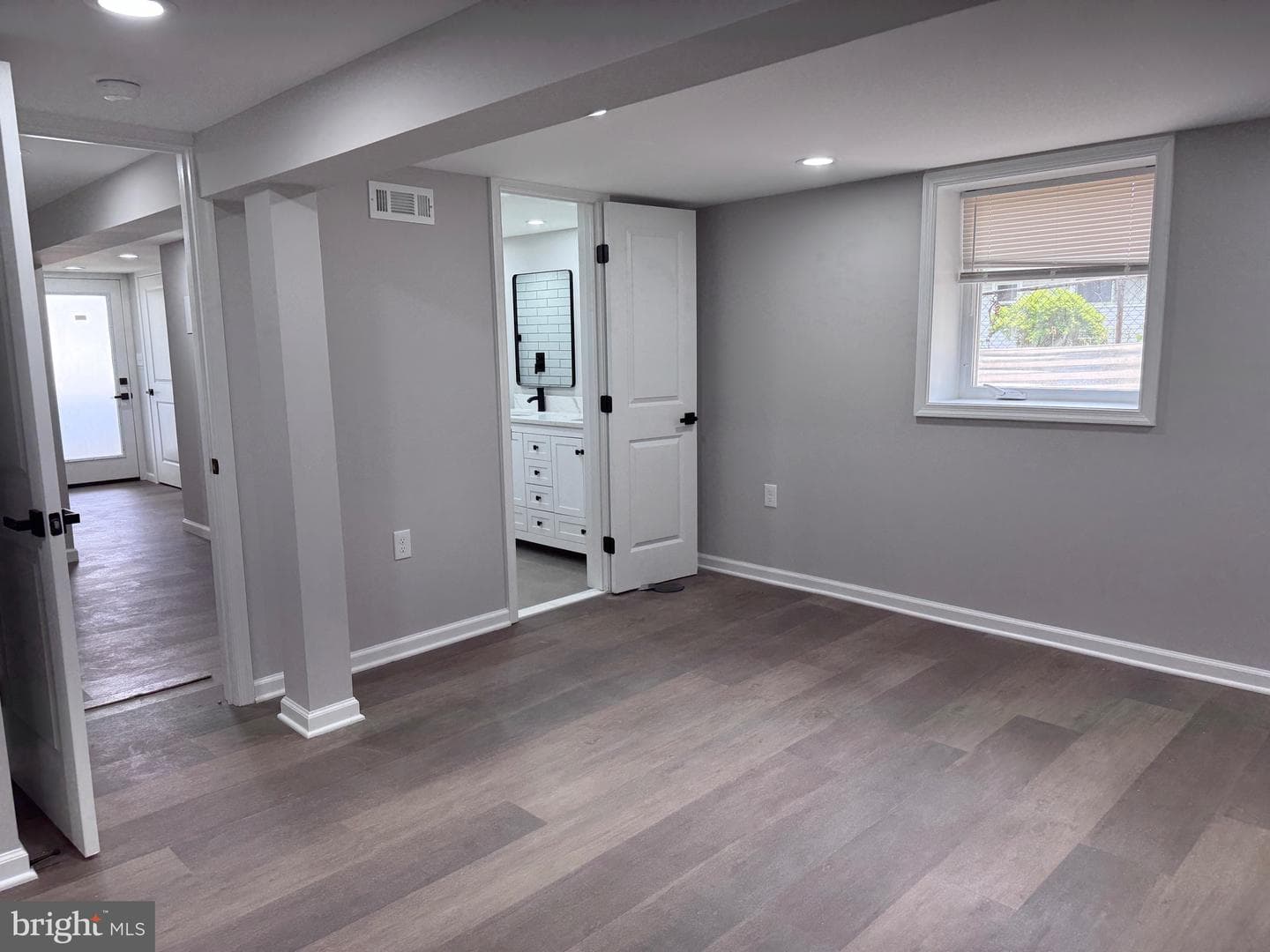 5612 Saint Marys Street photo 29