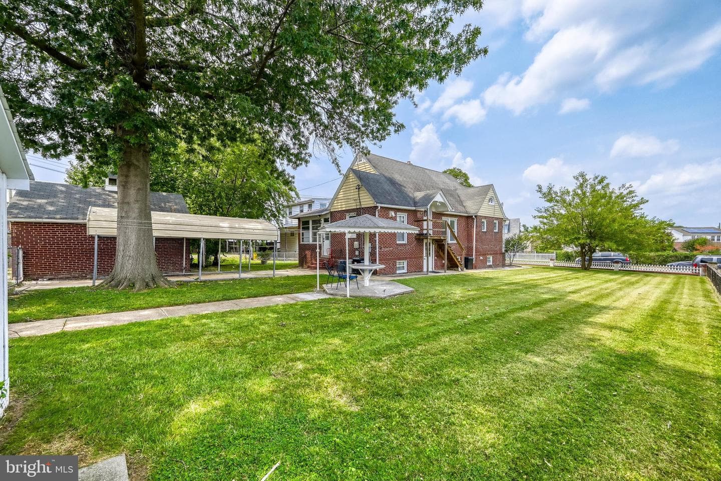 6811 5th Avenue photo 32