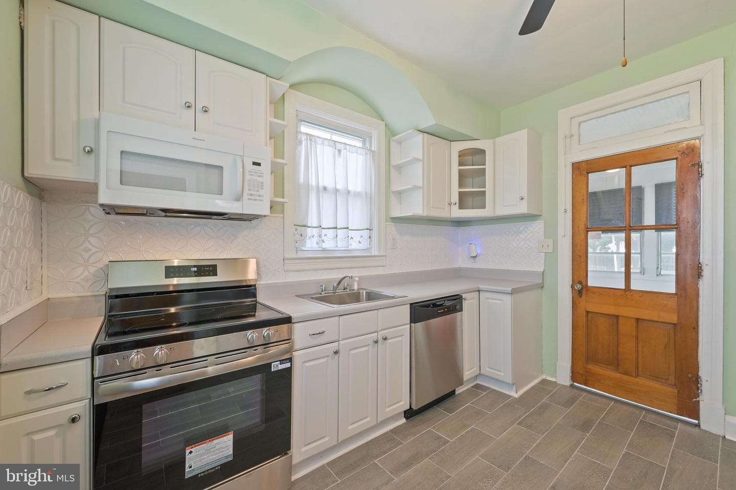 6811 5th Avenue photo 9