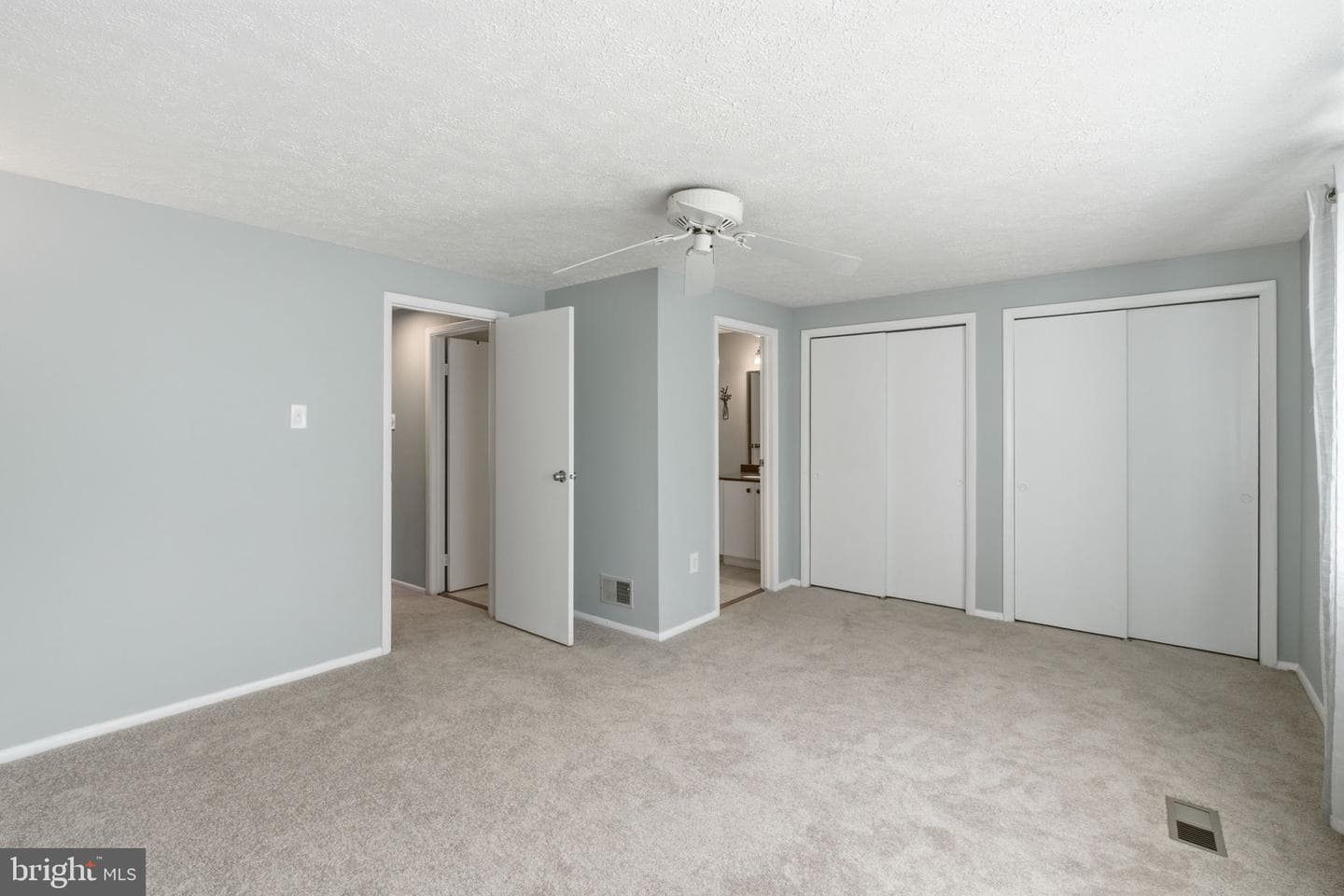 26 Spectator Lane photo 12