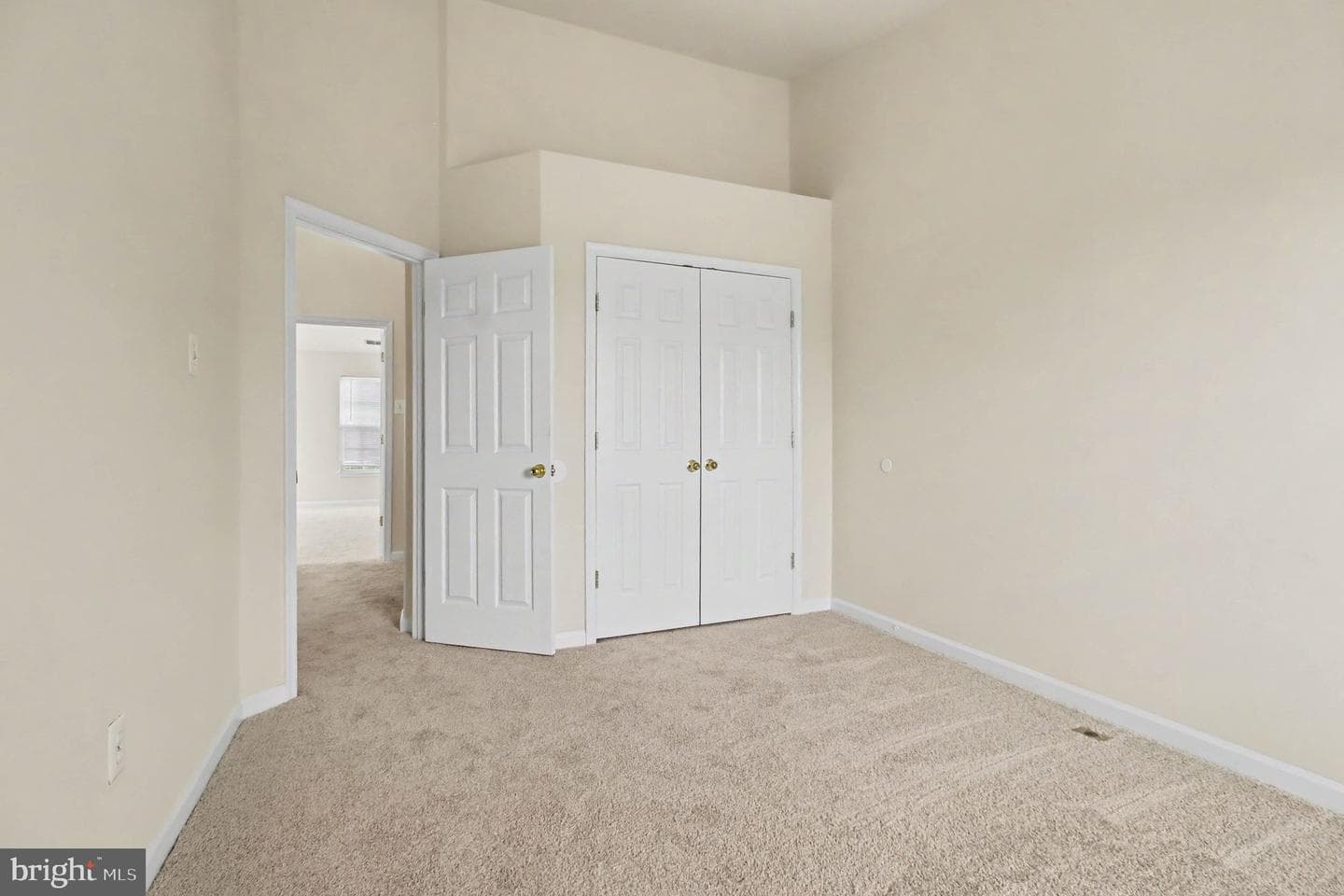 9715 Luguna Road photo 11