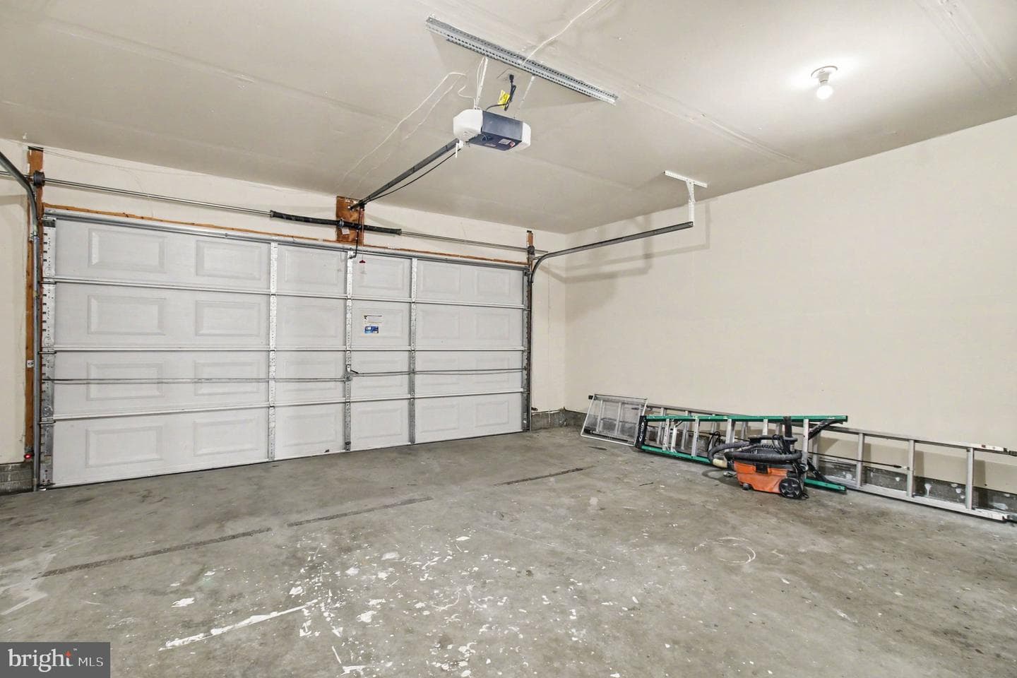 9715 Luguna Road photo 23