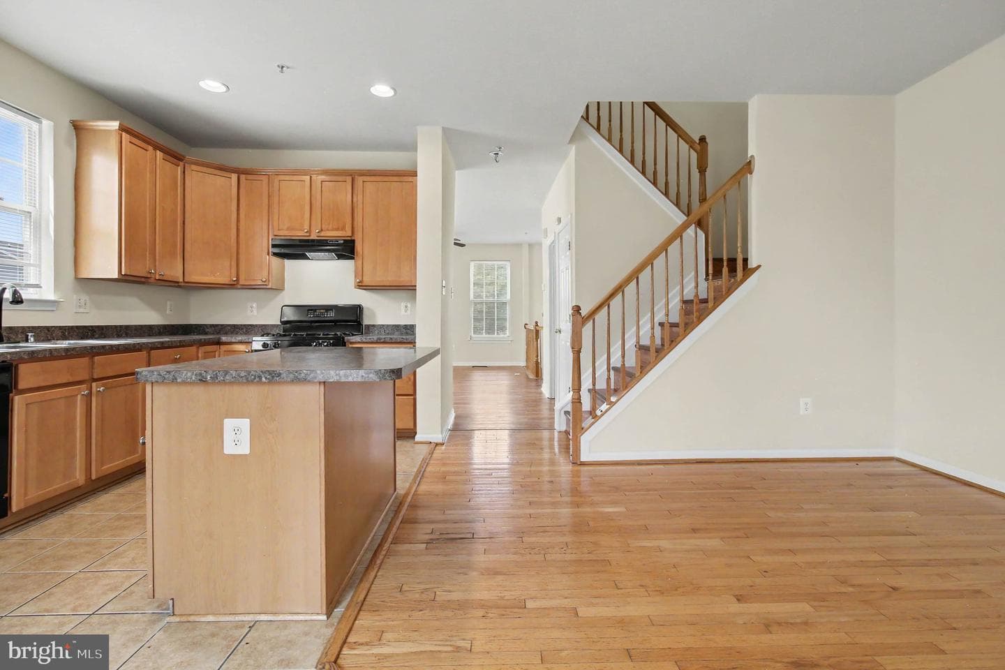 9715 Luguna Road photo 8