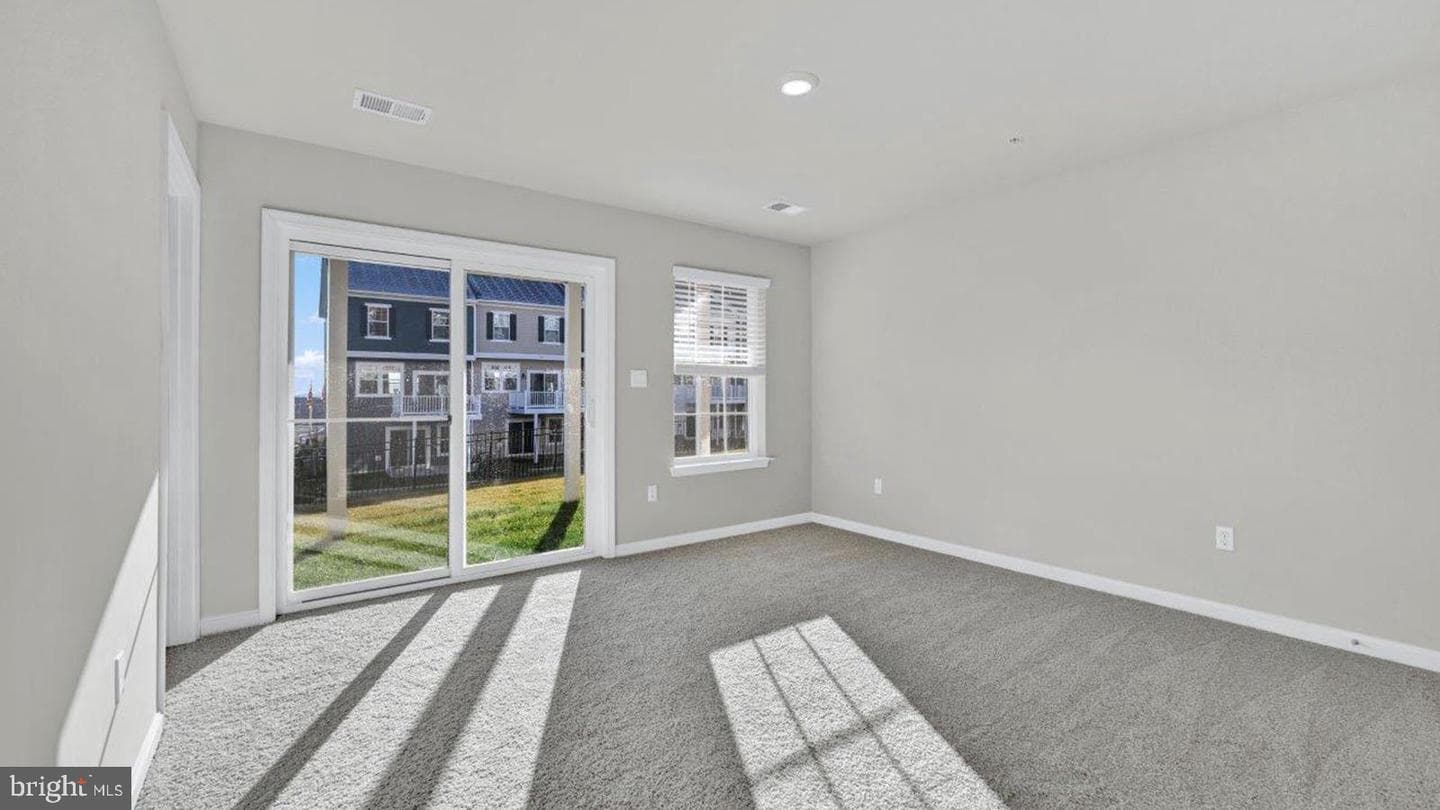 12 Merion Avenue photo 3