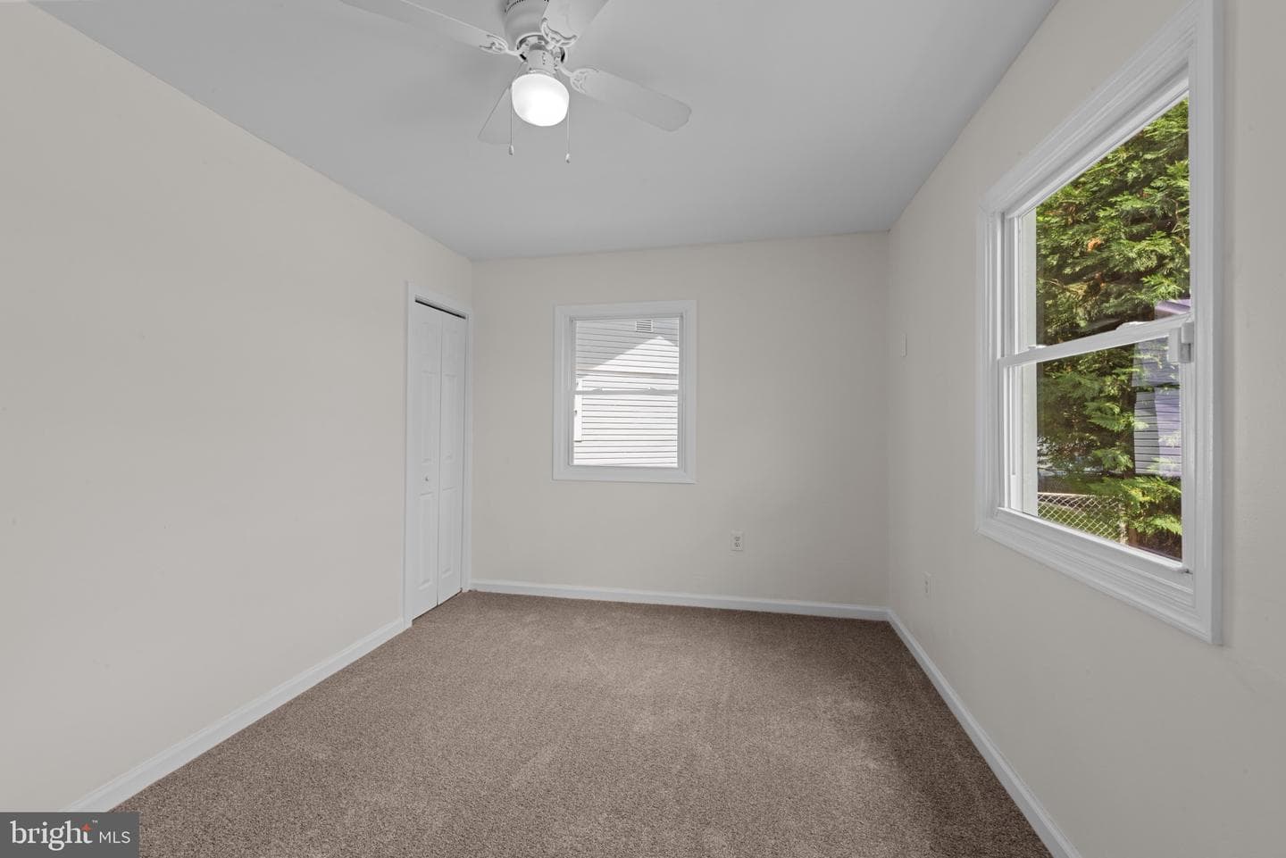 24 Yawmeter Drive photo 13