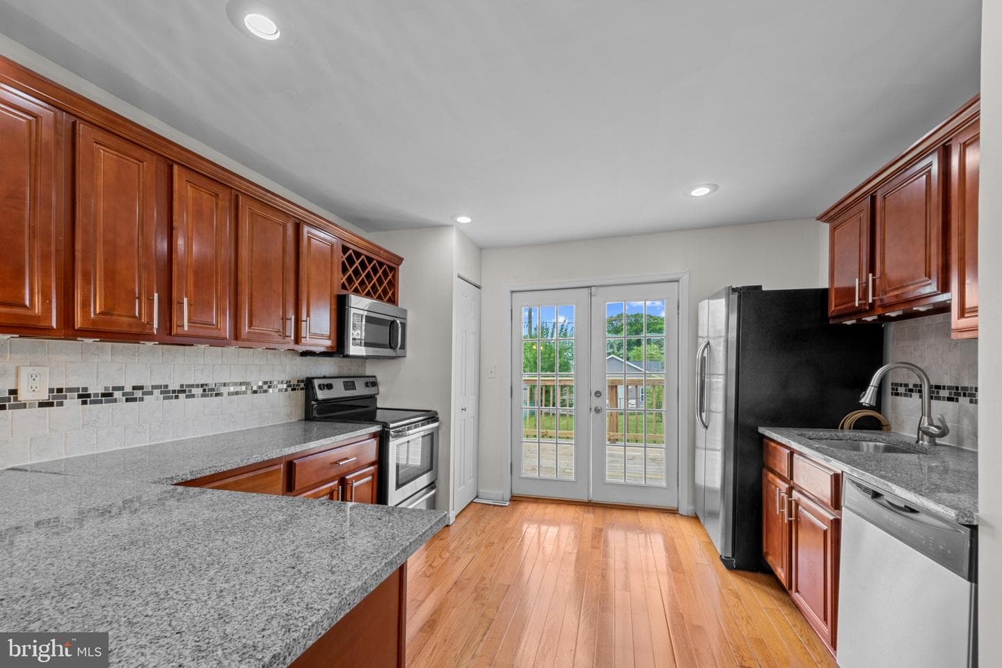 24 Yawmeter Drive photo 20