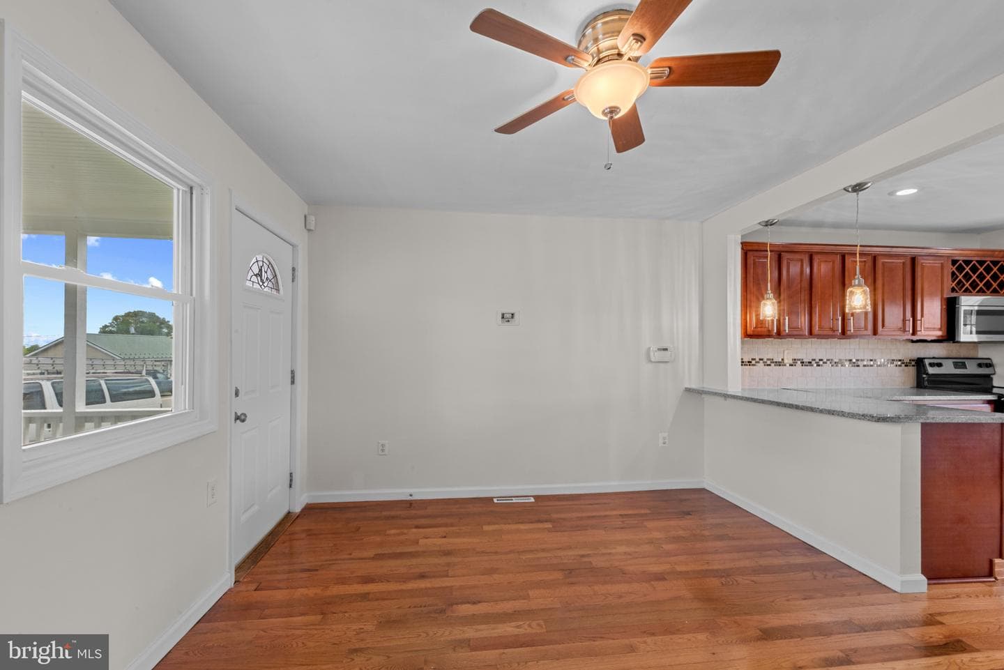 24 Yawmeter Drive photo 6