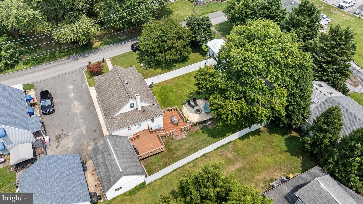 8011 Shore Road photo 36
