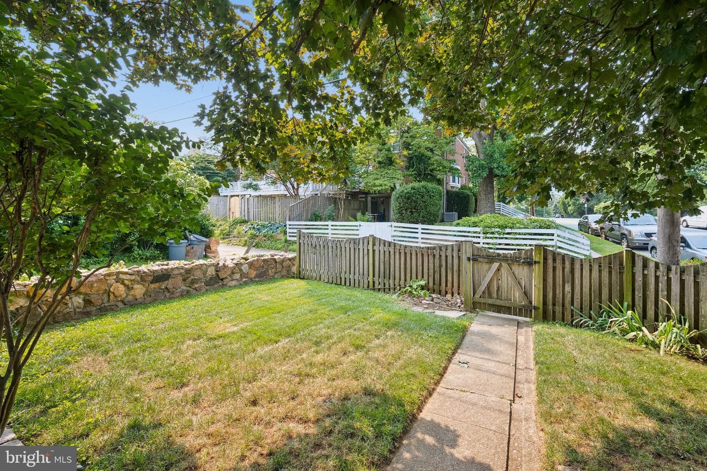 201 Brandon Road photo 31