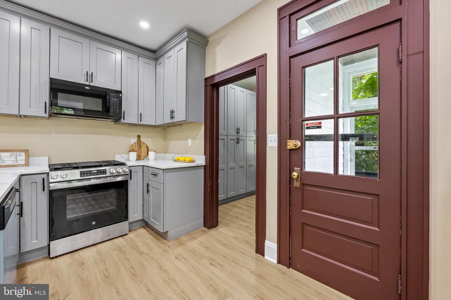 3020 Taylor Avenue photo 13