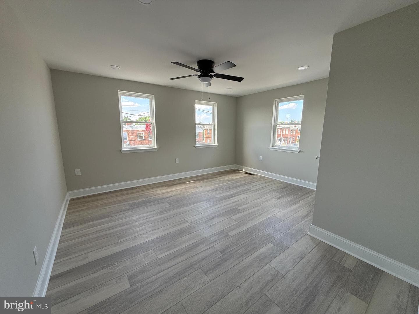 6810 Duluth photo 13