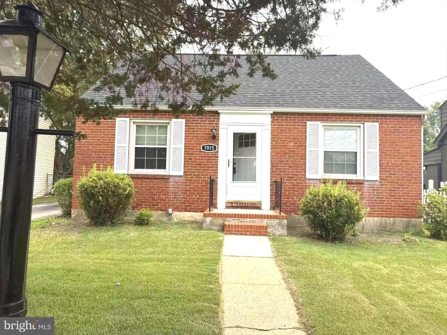 7915 Rolling View Avenue, Nottingham