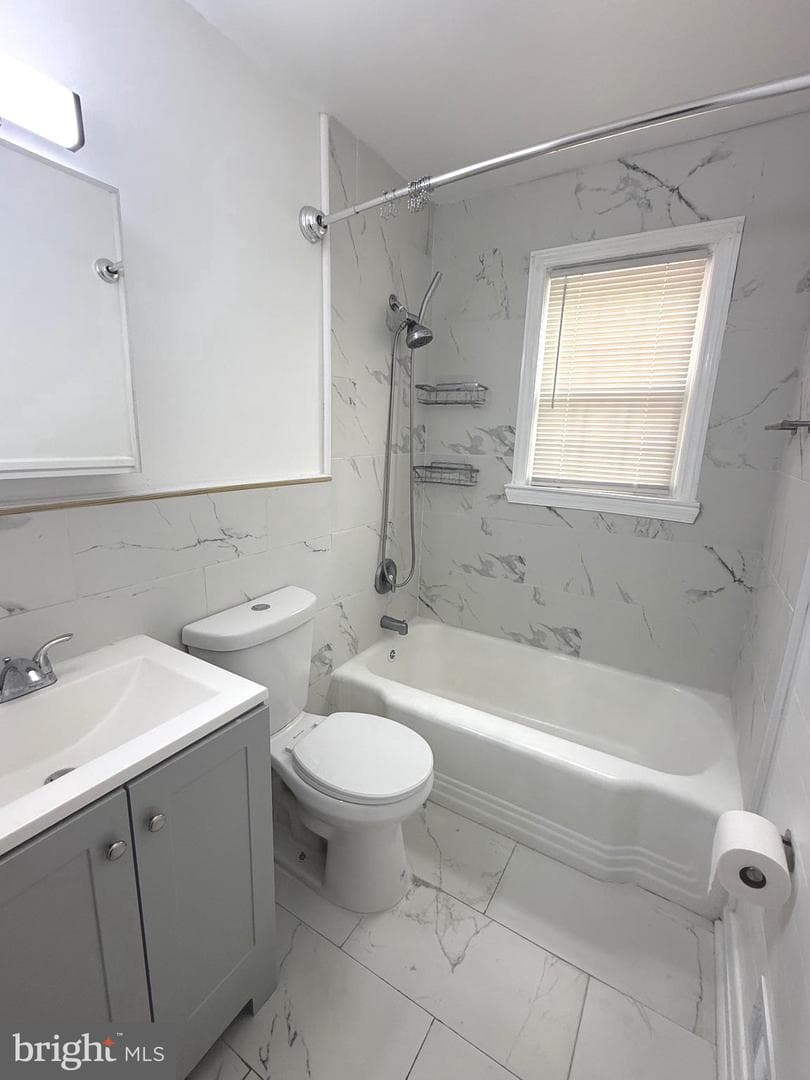 7915 Rolling View Avenue photo 30